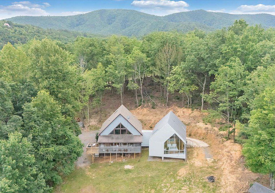 1st image of 722 Foley Ridge Rd