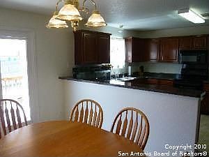 5th image of 10218 Chuck Wagon Ct