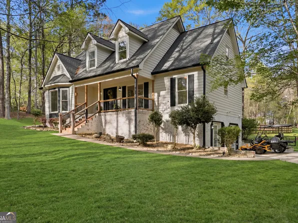 428 Deer Creek Trl, Hoschton, GA 30548