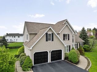 2612 Rustic Ridge Rd, Endicott, NY 13760