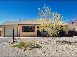 529 7th Ave NE, Rio Rancho, NM 87124