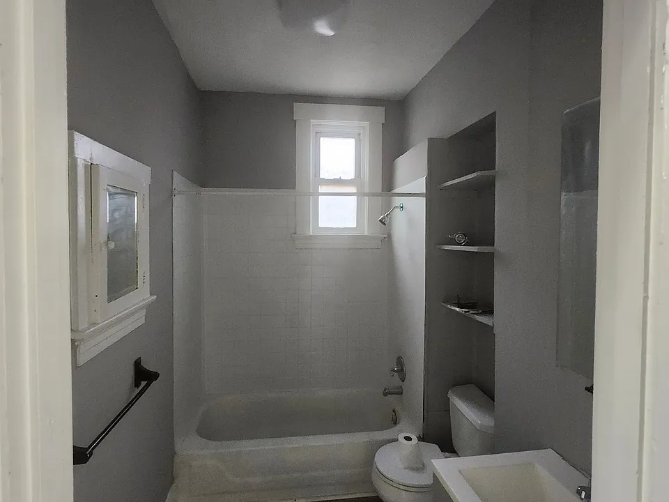 40 Wuest St #38A