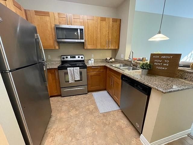 1st image of 1300 W 2nd St #317