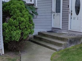 37 Regal Walk #1, Staten Island, NY 10303