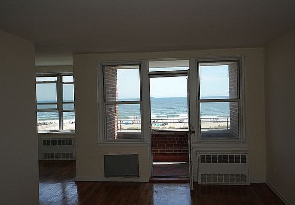 4th image of 11712 Ocean Promenade APT 4h