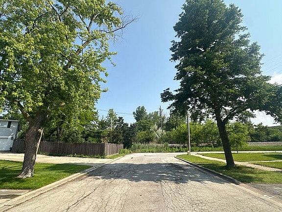 5th image of 2025 High St