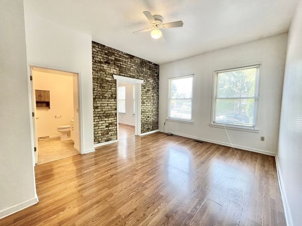 1718-34 E Lafayette Pl #1728-02