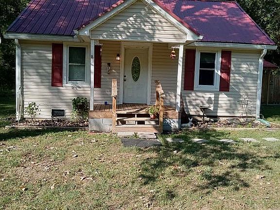 5th image of 4940 Old Hydes Ferry Pike