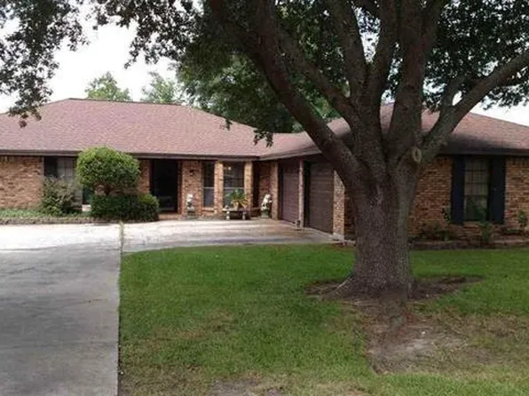 4400 Kelly Ln, Groves, TX 77619