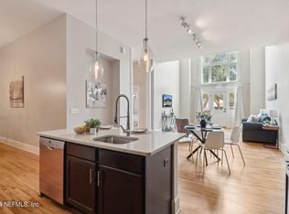 2525 College St APT 1120, Jacksonville, FL 32204