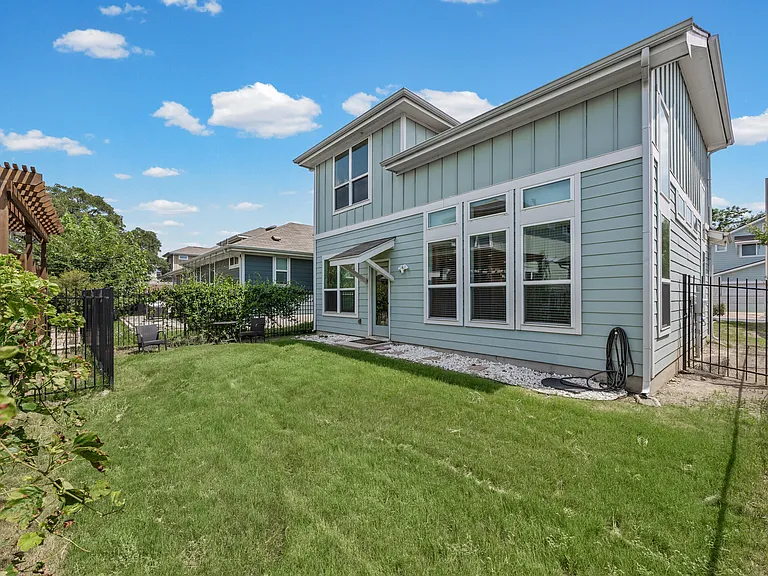 1408 Homespun Rd — Photo 21