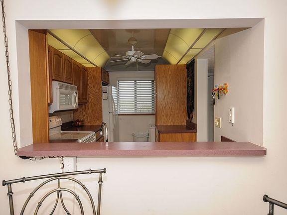 Breakfast Bar