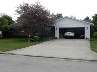 213 Birch Ln, Reedsville, WI 54230