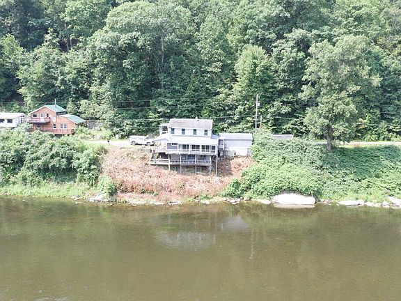 4th image of 646 S Tunnel Rd