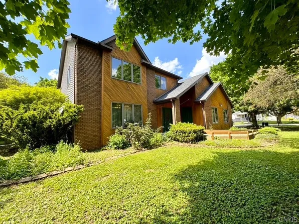 48 Milton St, Belmont, NY 14813