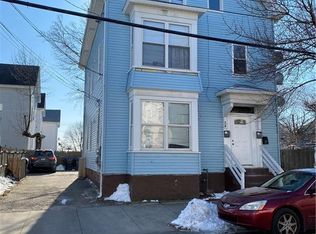 54 Regent Ave, Providence, RI 02908