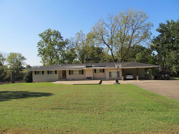 2nd image of 476 Madison #7248