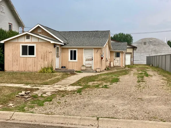 414 2nd St SE, Sidney, MT 59270
