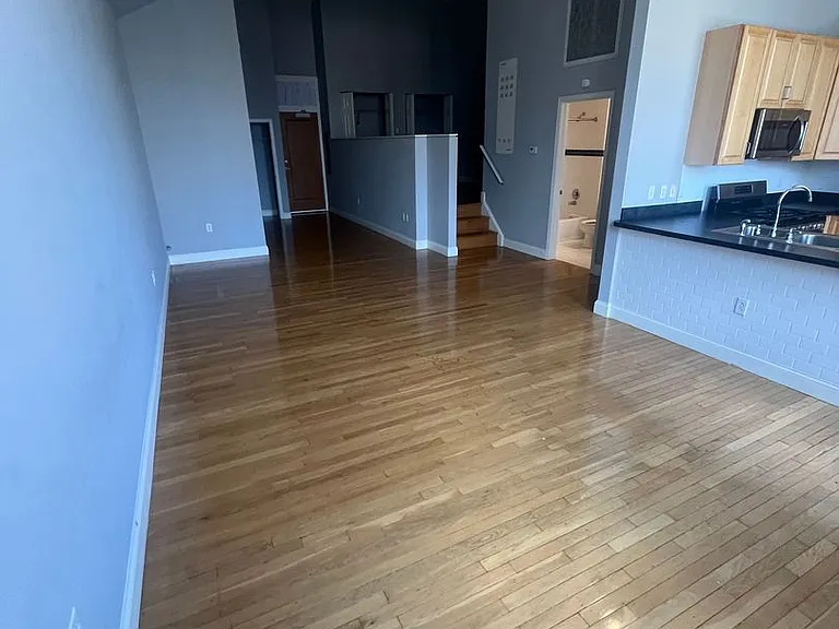 2404 Prospect Ave — Photo 10
