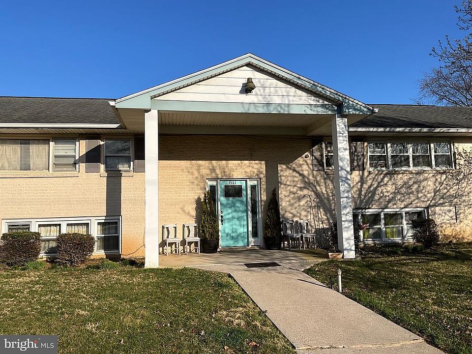 1st image of 841 Londonderry Blvd #L-0021