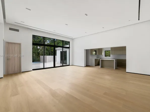 1520 W 22nd St, Miami Beach, FL 33140