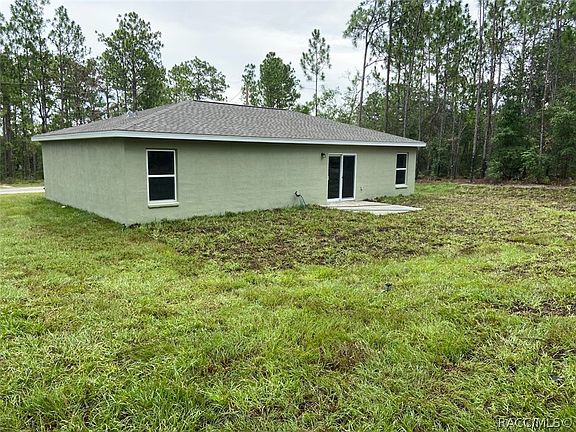 5th image of 7182 N Foxdale Dr