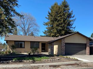 503 Squirrel Ct, Santa Rosa, CA 95401