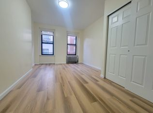 239 E 51st St APT 5E, New York, NY 10022