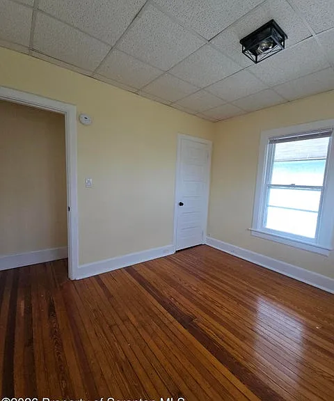 1327 Oram St #2 — Photo 15