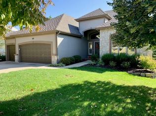 18715 W 97th Ter, Lenexa, KS 66220