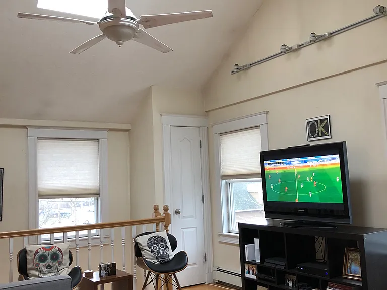 118 Sherman St #118 — Photo 7