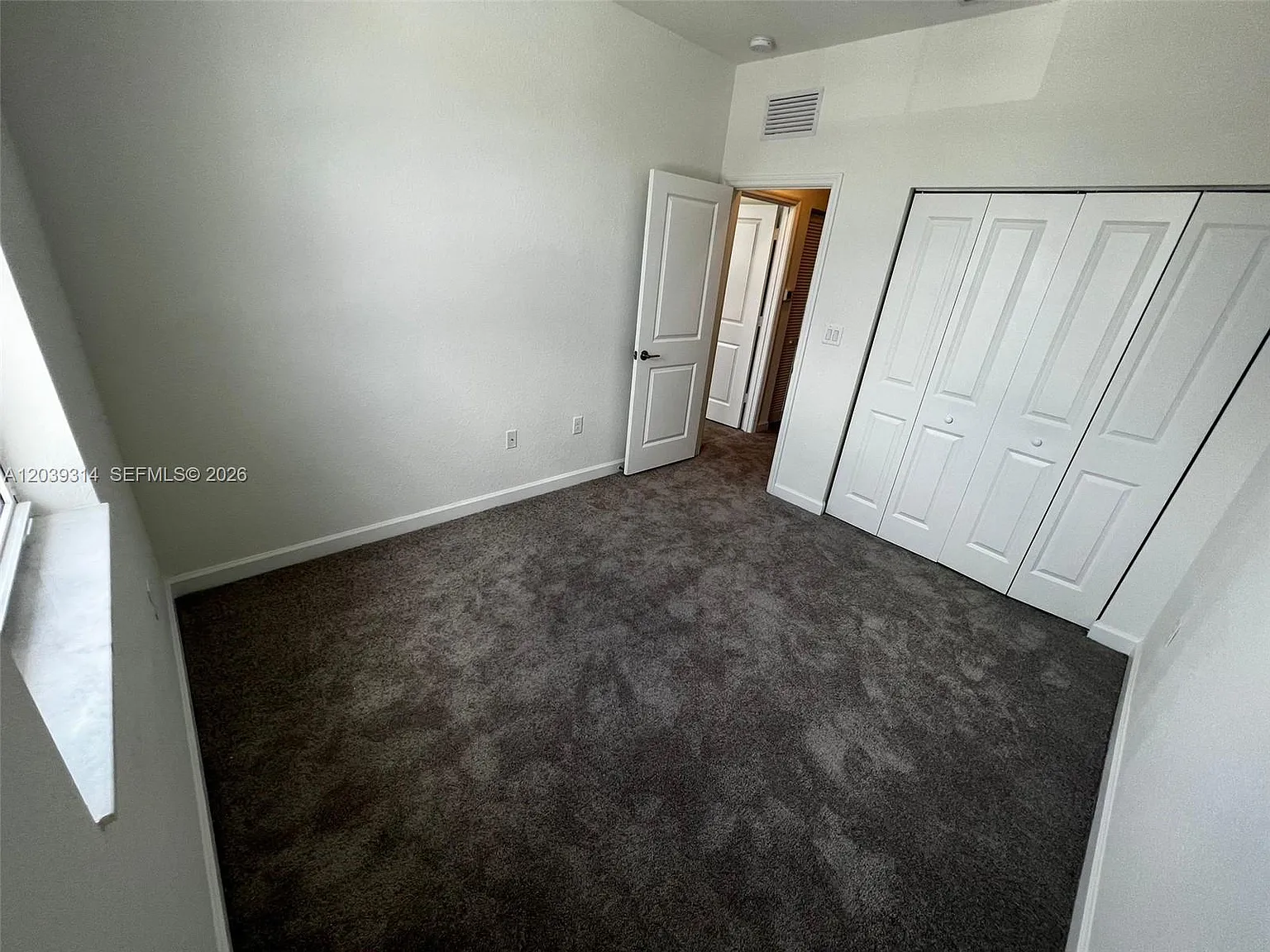 1180 SE 26 TERR — Photo 3