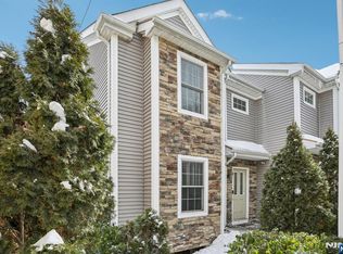 784 Kinderkamack Rd #101, River Edge, NJ 07661