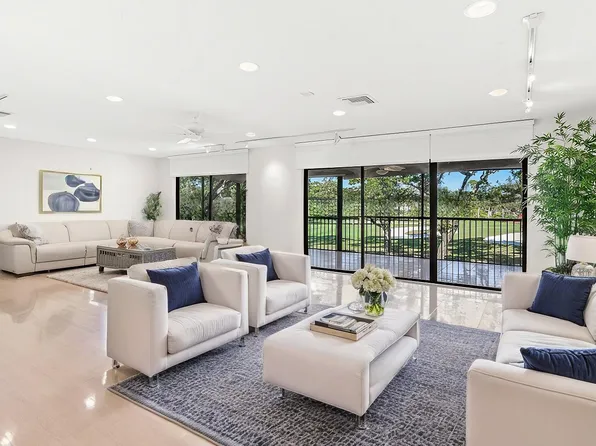 5 Westgate Lane #B, Boynton Beach, FL 33436