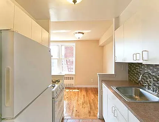 Rented by SW Queens Mezzanine | media 23