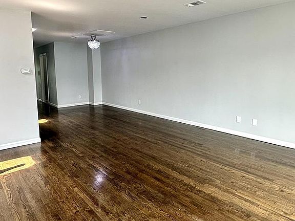 2nd image of 205 Liberty Ave