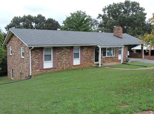 1611 Melinda Dr, Altavista, VA 24517