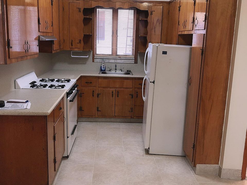 1st image of 6710 12th Ave #2