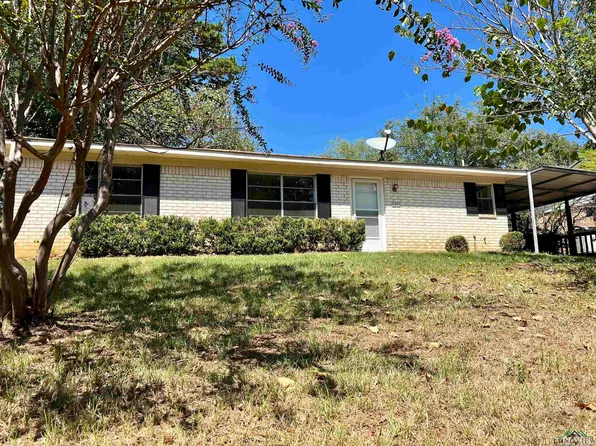 1311 Annette Dr, Longview, TX 75604