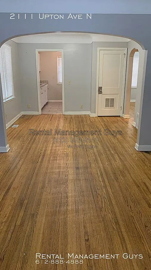 2 bed, 1.0 bath, $1,600 — Photo 3