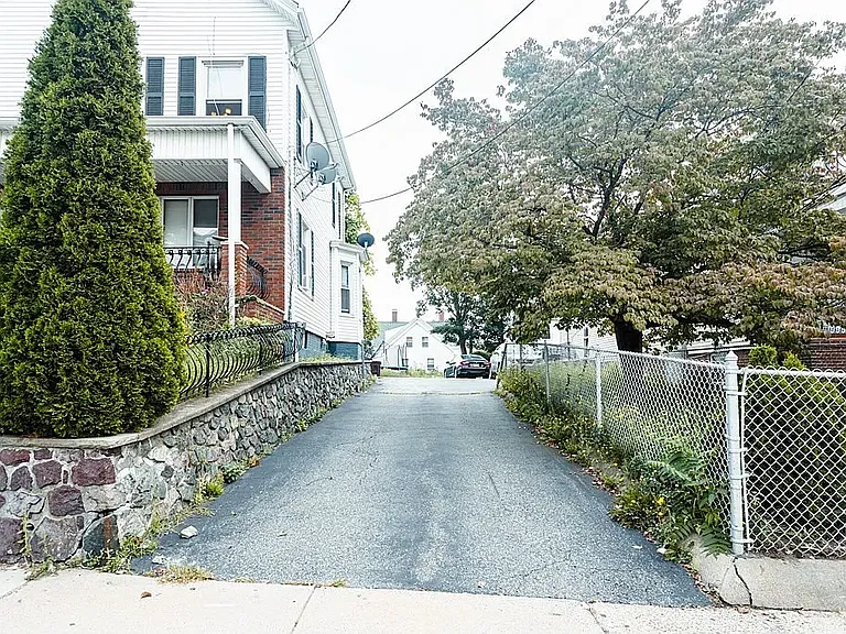 7 Forest Ave #1 — Photo 13