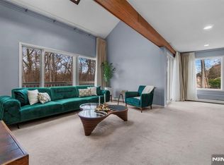 62 Birch Rd, Franklin Lakes, NJ 07417