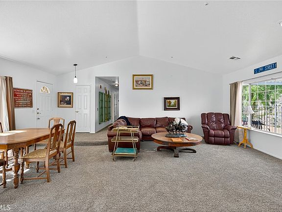 5th image of 34215 Simla Rd