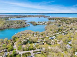 75 Knoll Rd, Southampton, NY 11968