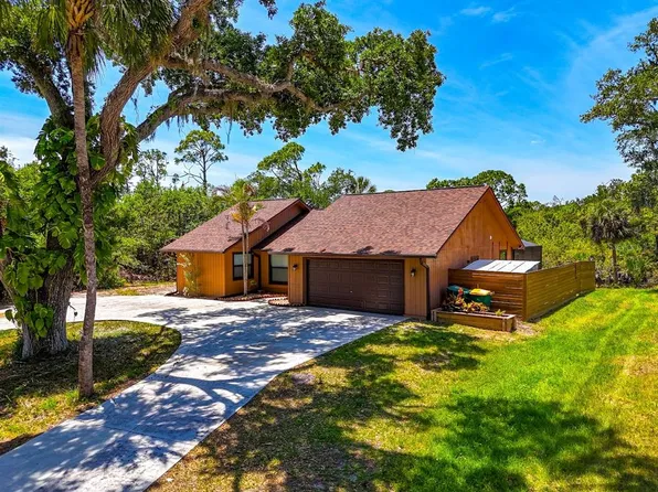 225 Hoffer St, Pt Charlotte, FL 33953