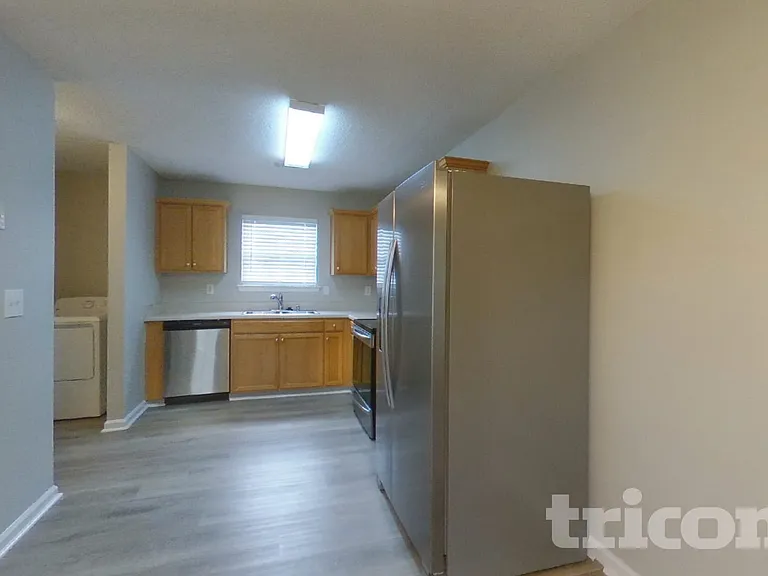 236 Galway Ln — Photo 5