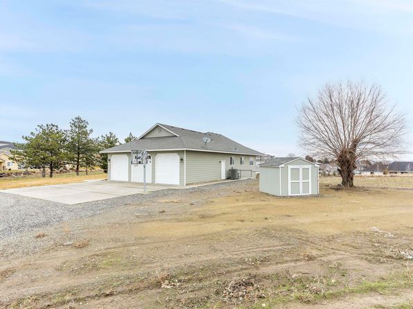 4340 Rosencrans Rd, West Richland, WA 99353