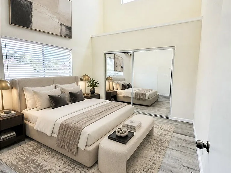 3250 Andrita St #3 — Photo 6