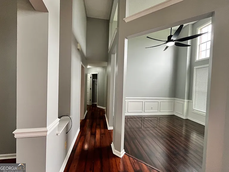 102 Myles Ln — Photo 18