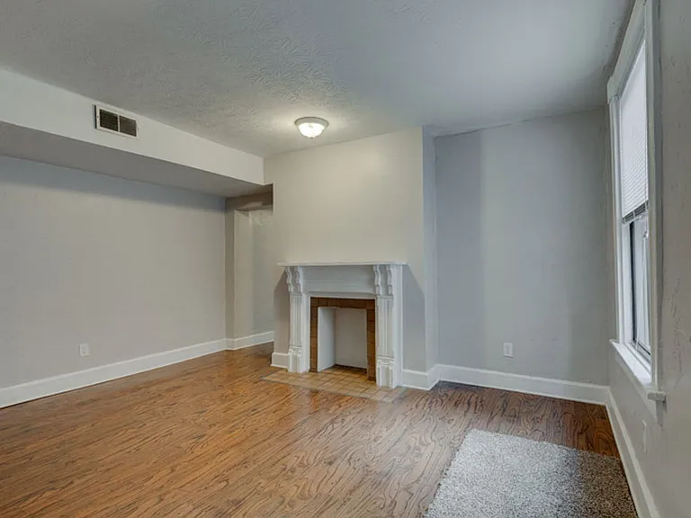 434 Elizabeth St #2 — Photo 2